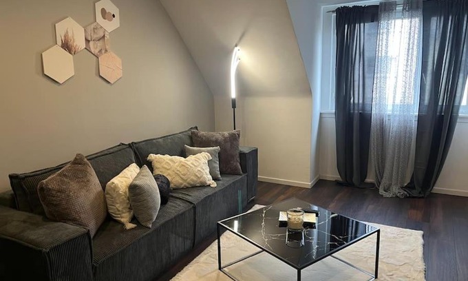 Hanau Apartment | 2 Zimmer Wohnung in Hanau