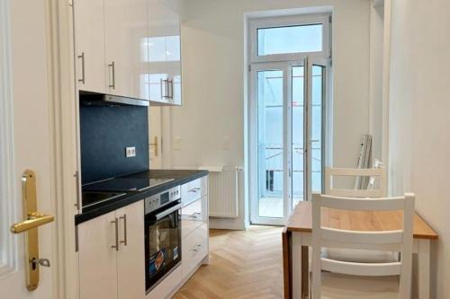 Dobling Apartment | 2 Zimmer Wohnung mit Balkon 19