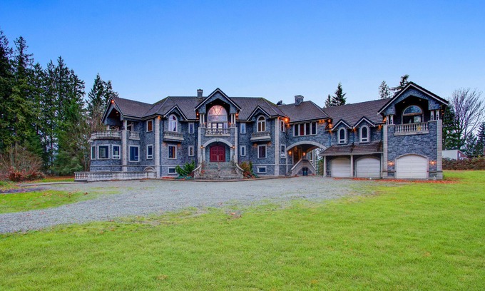 Arlington Other | 20,000+sq ft Luxury Castle - Great for Groups, Gatherings, & Reunions!