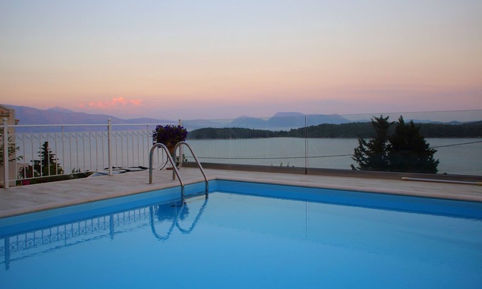 Perigiali Villa | 20% DISCOUNT FOR JUNE /New luxury house with pool and wonderful view