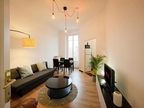 Segnano Apartment | [20 min Duomo] *Design Apartment*