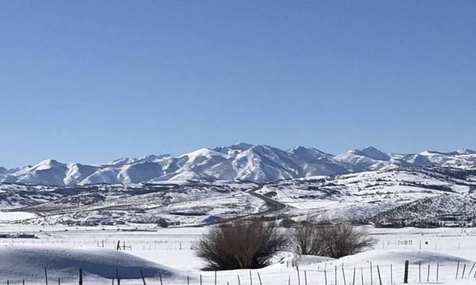 Kamas House | 20 minutes to summer activities in Park City, 5 minutes to Uinta Scenic Highway