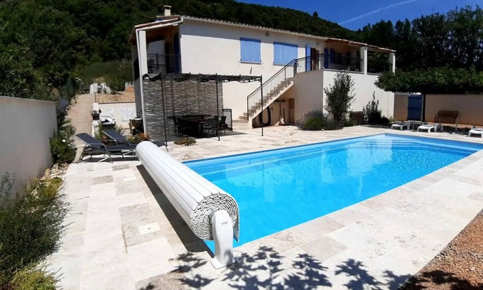 Allemagne-en-Provence House | 200 m² House ∙ 5 bedrooms ∙ 12 guests