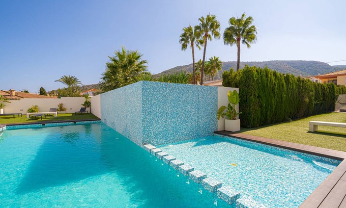 El Albir House | 200 m² Bungalow ∙ 3 bedrooms ∙ 6 guests