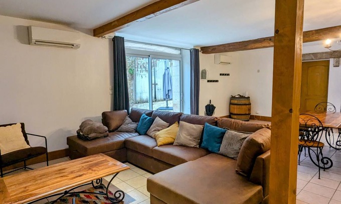 Saint-Aubin Cottage | 200 m² Cabin ∙ 3 bedrooms ∙ 10 guests