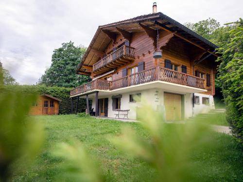 Ollon Ski Chalet | 200 m² Chalet ∙ 4 bedrooms ∙ 10 guests