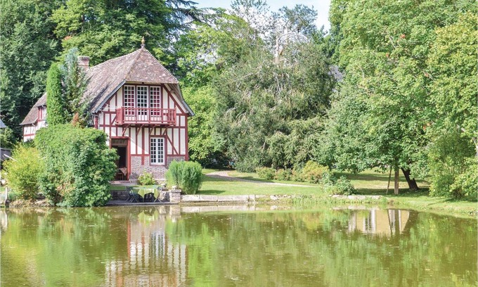 Beaumontel House | 200 m² House ∙ 5 bedrooms ∙ 10 guests