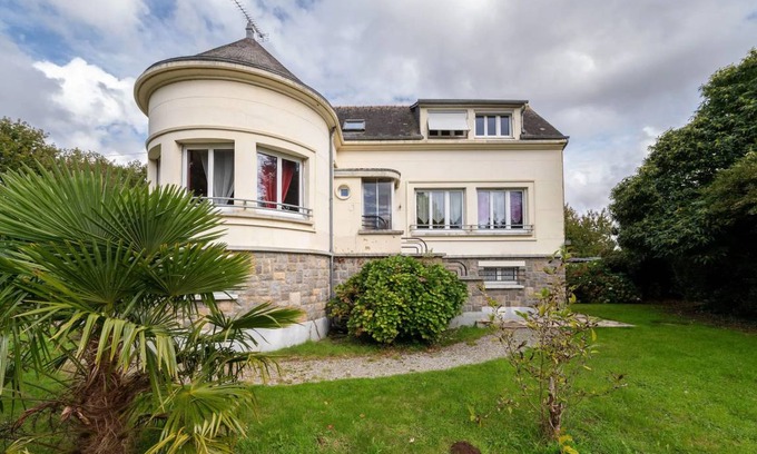 Val-d'Oust House | 200 m² House ∙ 3 bedrooms ∙ 5 guests