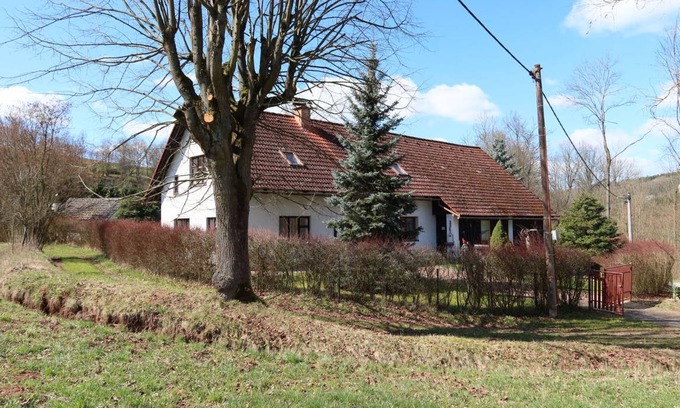 Rovensko pod Troskami House | 200 m² House ∙ 1 bedroom ∙ 8 guests