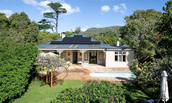 Capri House | 200 m² House ∙ 3 bedrooms ∙ 6 guests