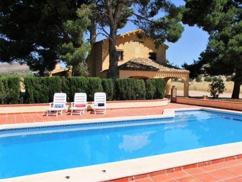 Yecla House | 200 m² House ∙ 4 bedrooms ∙ 8 guests