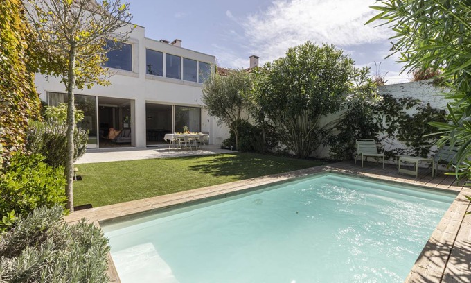 Belem House | 200 m² House ∙ 4 bedrooms ∙ 8 guests