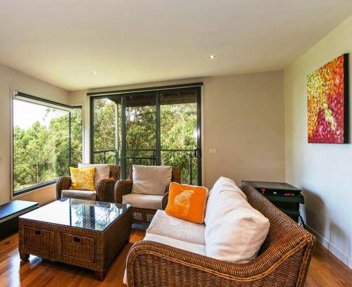 Lorne House | 200 m² House ∙ 4 bedrooms ∙ 8 guests