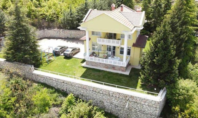 Amasya Villa | 200 m² Villa ∙ 3 bedrooms ∙ 11 guests