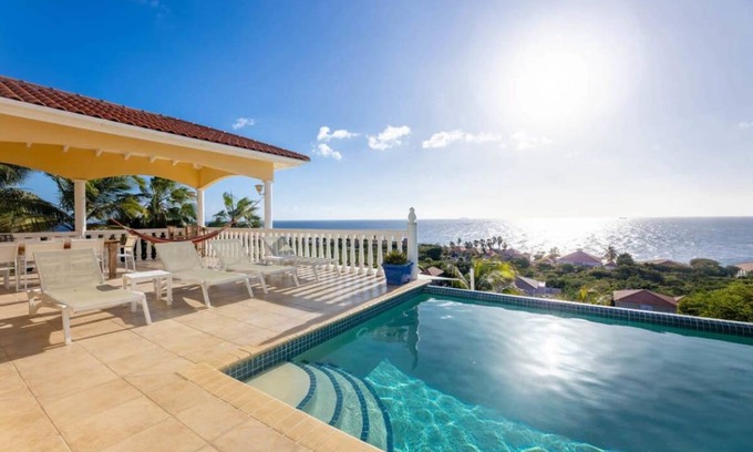 St. Marie Villa | 200 m² Villa ∙ 5 bedrooms ∙ 10 guests