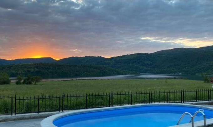 Yakovtsi Villa | 200 m² Villa ∙ 4 bedrooms ∙ 12 guests