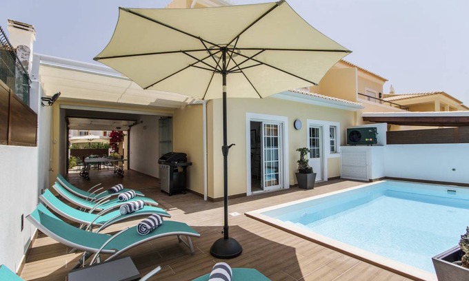 Porto de Mos Villa | 200 m² Villa ∙ 4 bedrooms ∙ 10 guests