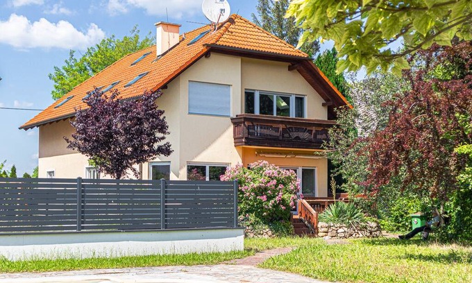 Grinzing Villa | 200 m² Villa ∙ 7 bedrooms ∙ 19 guests