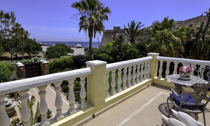 Urbanizacion Marbessa Villa | 20001 - EXQUISITE VILLA 50M TO BEACH