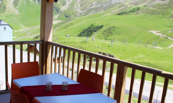 La Mongie Apartment | 200m from shops, view ski slopes/mountain, swimming pool, terrace, parking, tv, ski locker, 64m²