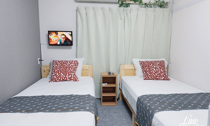 Nishikoiwa Apartment | 202/203 Close to Akihabara. Disneyland