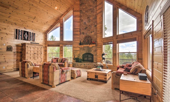 Long Valley Junction House | 202 m² House ∙ 3 bedrooms ∙ 8 guests