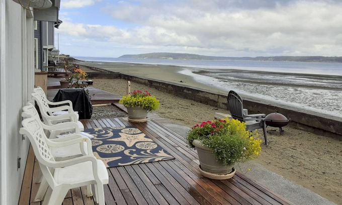 Bells Beach House | 204 m² House ∙ 3 bedrooms ∙ 7 guests
