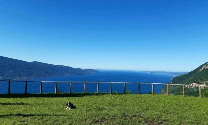 Gardola Apartment | # 208 Casa Allegro for 4 people, pool, lake view