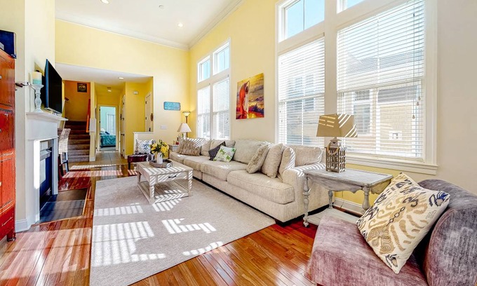 The Commons House | 209 m² House ∙ 3 bedrooms ∙ 8 guests