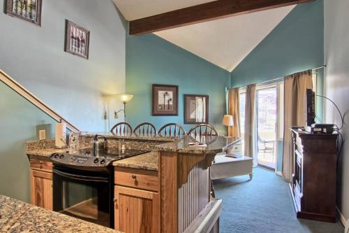 Charlevoix House | 210 Pointes North Inn