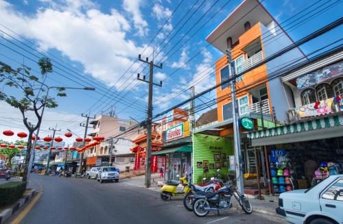 Talat Yai Apartment | 217@HKT