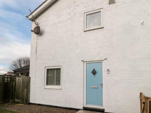 Beadnell House | 22 Longstone Park
