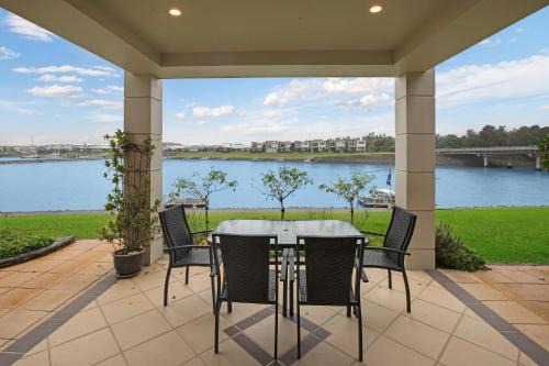 Port Macquarie House | 22 The Promenade