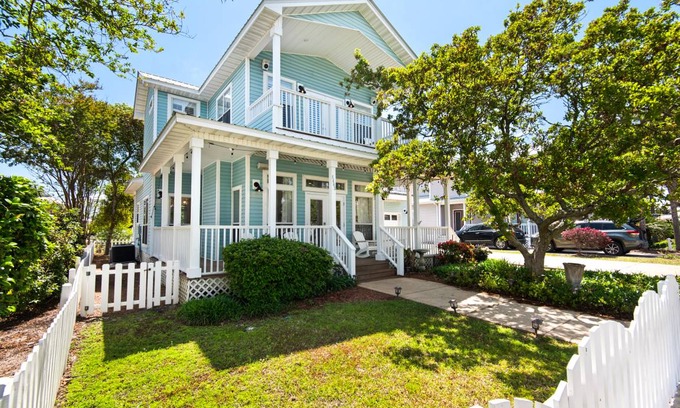 Clipper Cove House | 223 m² House ∙ 4 bedrooms ∙ 12 guests