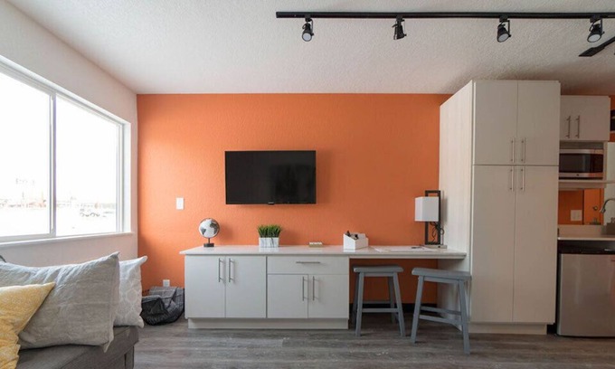 Waterloo Apartment | 228 Spaces - Cedar Falls Micro-Apartment