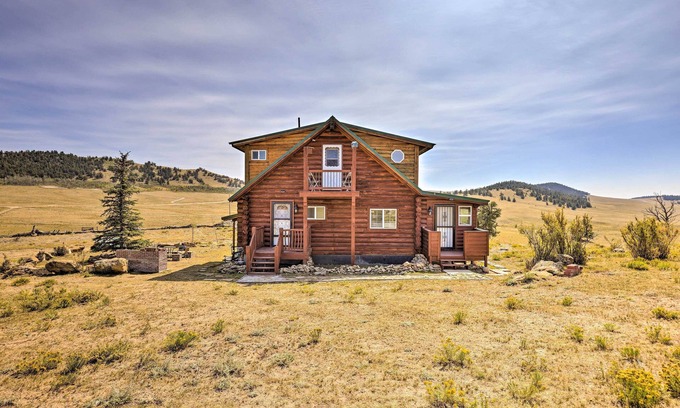 Como Cabin | 22STR-00360 Fairplay Cabin w/Fire Pit, Mtn Views!