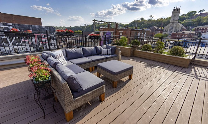 Dubuque Apartment | 233 Main Street Penthouse