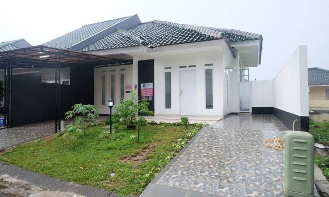 Cijayanti Villa | 235 m² Villa ∙ 5 bedrooms ∙ 10 guests