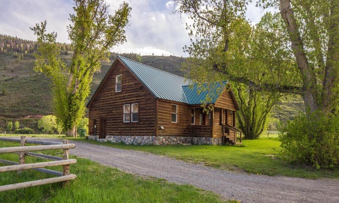 Ridgway House | 2369 Cty Rd 23
