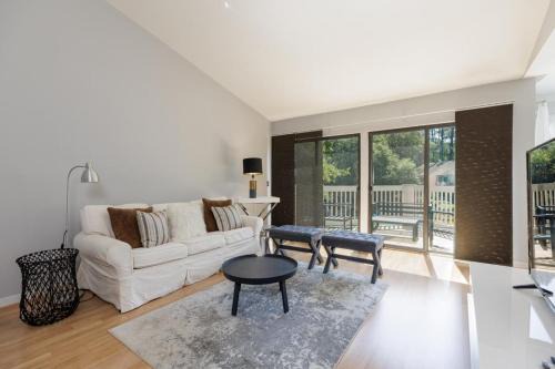 Sea Pines Villa | 2382 Lighthouse Tennis