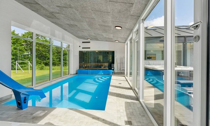 Grenaa House | 239 m² House ∙ 5 bedrooms ∙ 18 guests