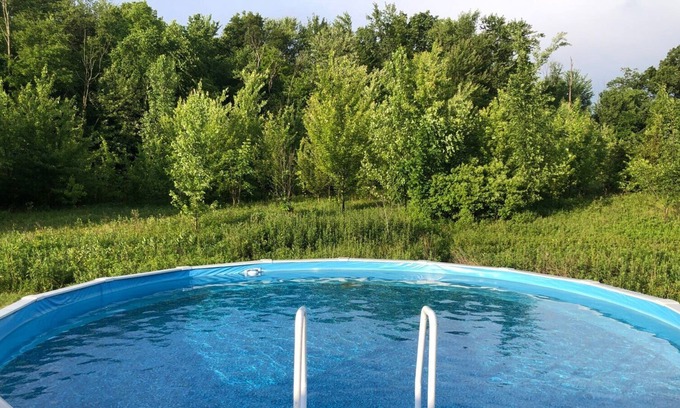 Flat Rock House | 24 Acres of quiet serenity