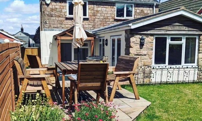 Cinderford Cottage | 24 at St Johns - Dog-Friendly Rural Cottage with Private Hot tub