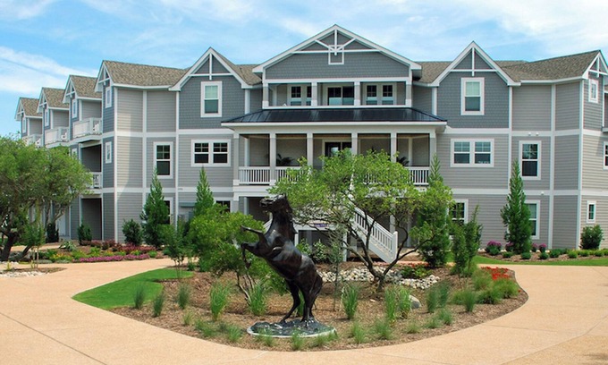 Corolla House | 24-Bedroom Home with Unparalleled Privacy For Corporate Retreats, Weddings, & Family Gatherings!