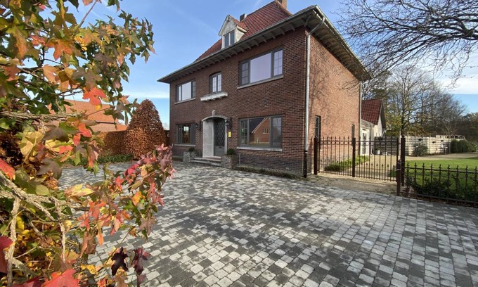 Grote-Brogel House | 240 m² House ∙ 5 bedrooms ∙ 14 guests