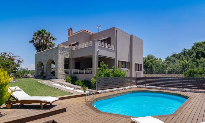 Prines Villa | 240 m² Villa ∙ 4 bedrooms ∙ 8 guests