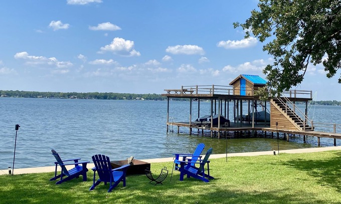 Leisure Land House | 240' of LAKE FRONT with Massive Dock on HUGE Lot!