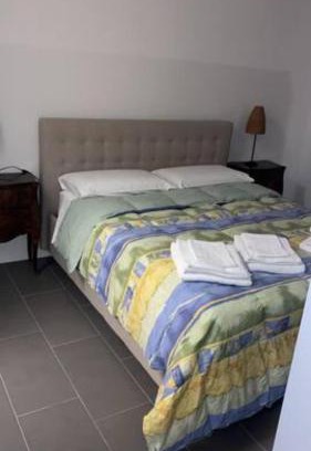 Salerno Apartment | 241 apartment - Appartamento fronte mare