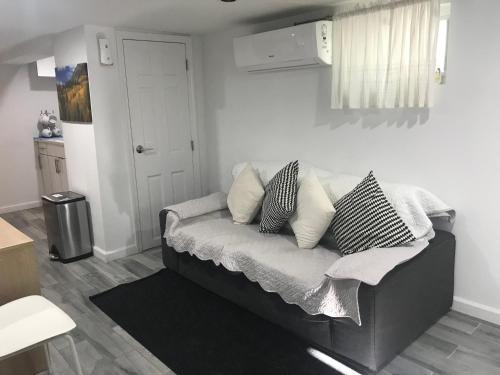 Queens Apartment | 25-30 mins to Times Sq!
