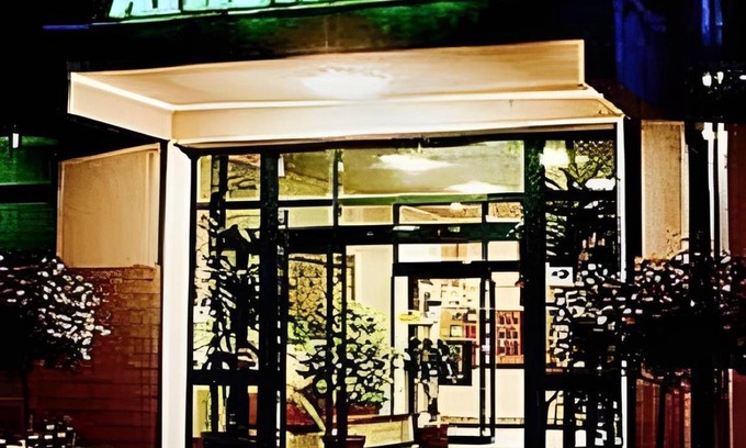 Montegrappa Hotel | 25 m² Hotel ∙ 127 guests